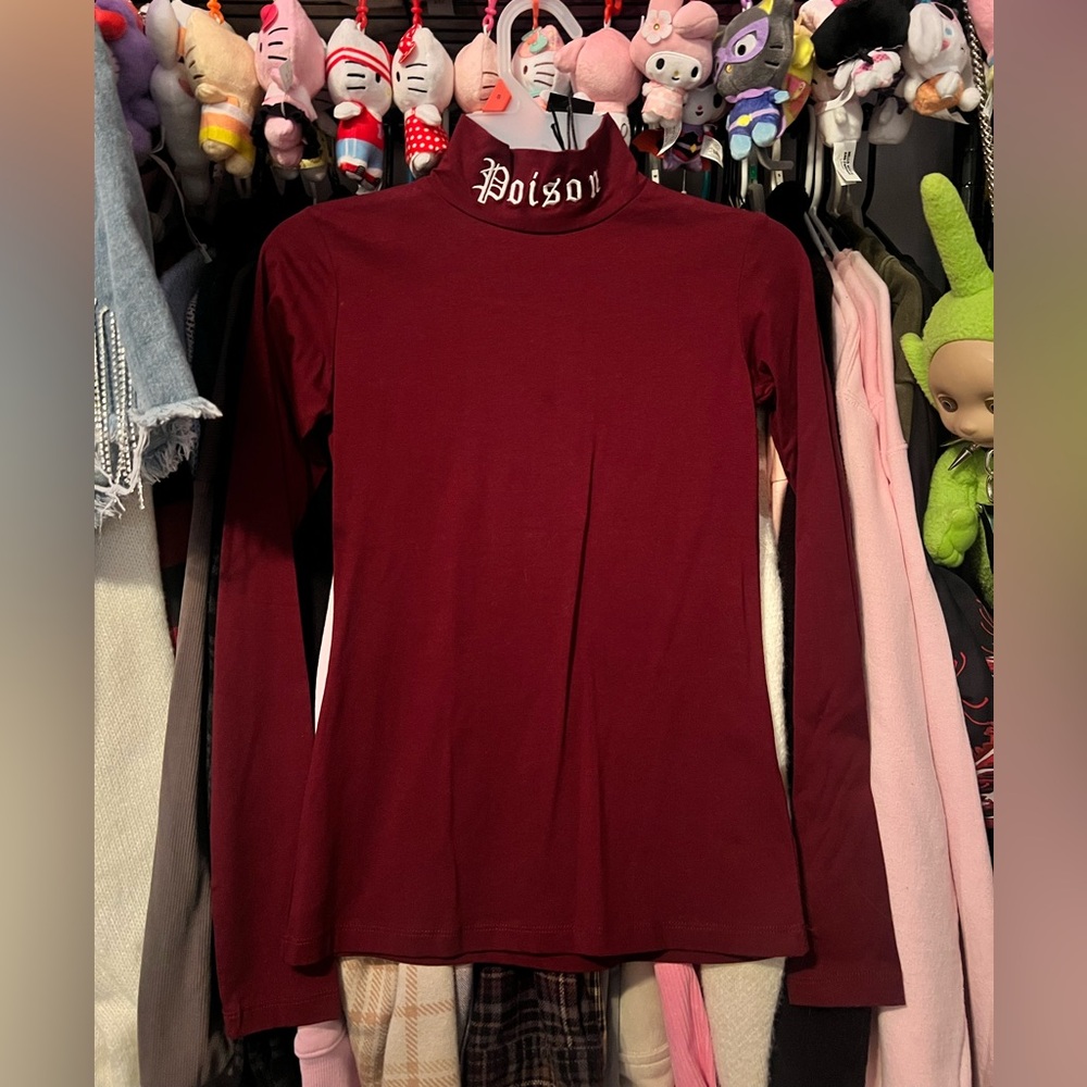 NWT Dollskill Current Mood Maroon Long Sleeve Turtle Neck